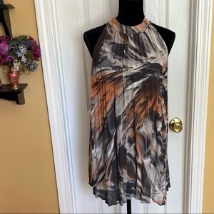 Light and flowy abstract print shift dress